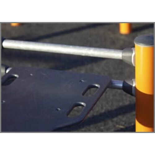 Sit-up Bank, Ekogrip(R)-Oberfläche, Infotafel QR-Code, Stahl bandverzinkt, pulverbeschichtet, ab 13 Jahre, 1.530 x 880 x 810 mm (HxBxT), Orange