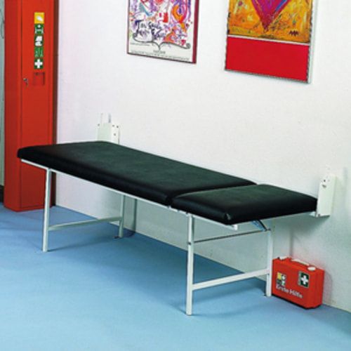 Klappbare Praxisliege, Ruheraumliege für Ärzte und Therapeuten, Schulen und Einrichtungen, nach ASR A4.2, 500 mm Liegehöhe, 700 x 2.000 mm (BxT)