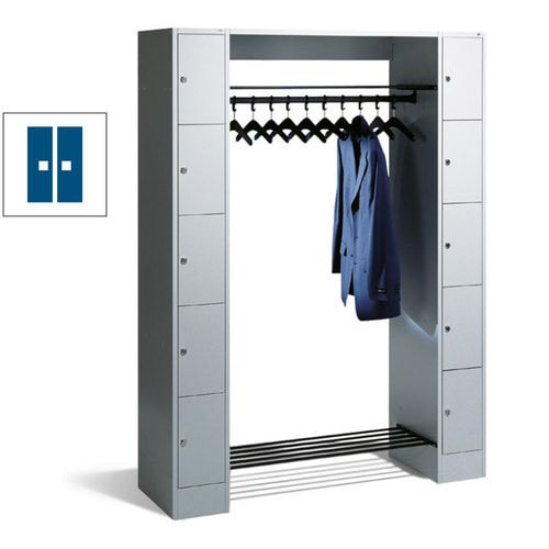 Garderobenanlage, Offene Garderobe mit Spindschrank, 10 Fächer, links/rechts, Korpus lichtgrau, Türfarbe enzianblau, 1.950 x 1.430 x 480 mm (HxBxT)