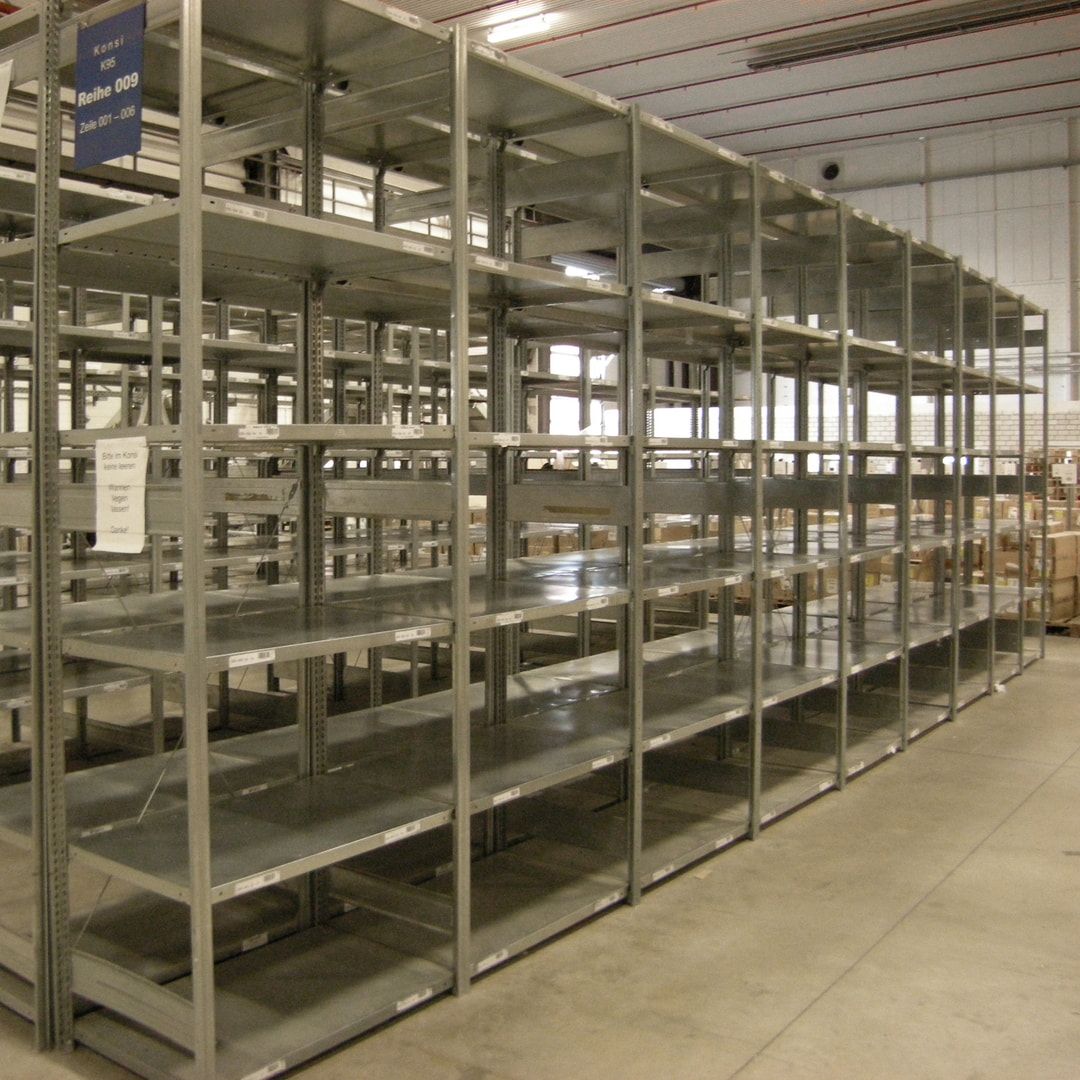 Gebrauchtes Fachbodenregal Steckregal - ca. 2.000 x 10.000 x 500 mm (HxBxT) - Fachlast 150 kg - 5 Böden