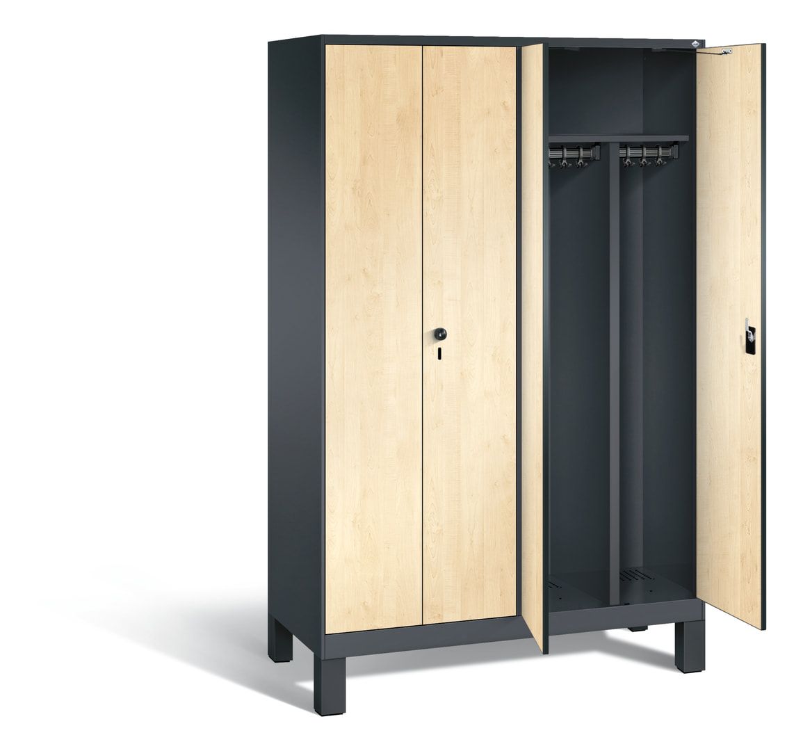 Doppel-Spind, Garderobenschrank mit Füßen, 4 Abteile a 300 mm, Korpus anthrazitgrau, Tür Dekorfront HPL Donau-Ahorn, 1.850 x 1.200 x 500 mm (HxBxT)