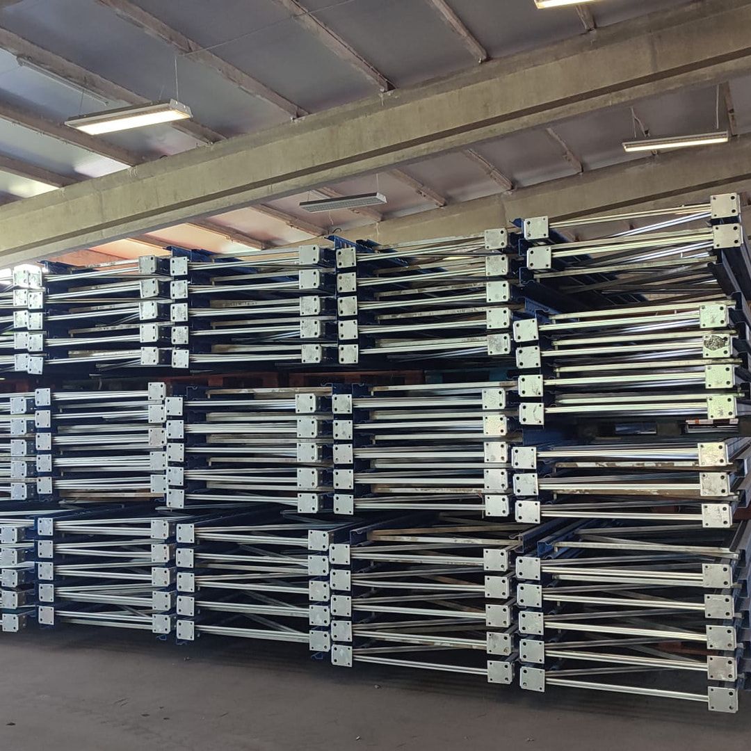 10 Stück SLP Palettenregal Ständer Rahmen Höhe ca. 9.030 mm / Tiefe 1.100 mm SL25, gebraucht