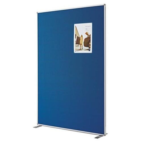 Raumteiler mit Sichtschutz, Stellwand, doppelseitiger Textilfilz in taubenblau, 1.800 x 1.250 x 350 mm (HxBxT), Aluminium
