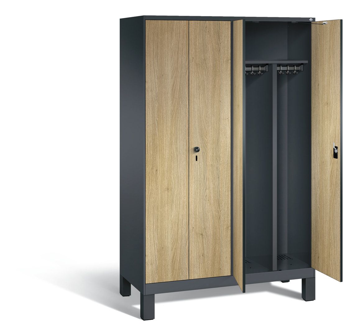 Doppel-Spind, Garderobenschrank mit Füßen, 4 Abteile a 300 mm, Korpus anthrazitgrau, Tür Dekorfront HPL Donau-Ahorn, 1.850 x 1.200 x 500 mm (HxBxT)