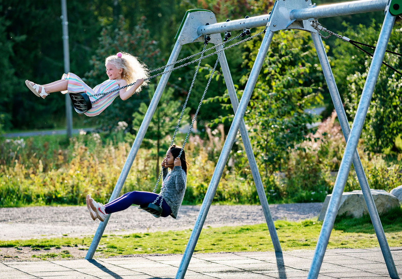 Schaukelgeräte & Kinderschaukeln