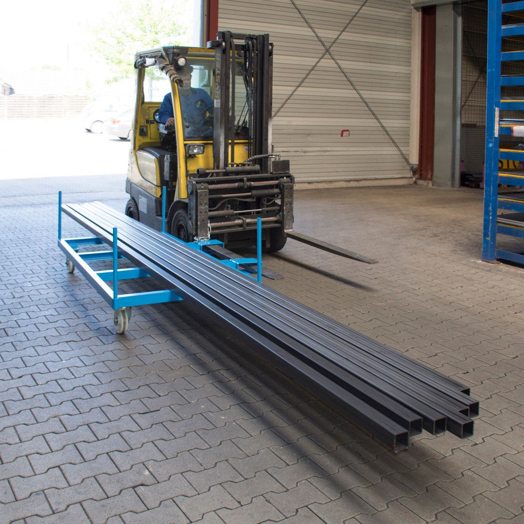 Langgutseitenwagen - Traglast 1.350 kg - Einfahrtaschen klappbar - 730 x 1.300 x 2.070 mm (HxBxT) - feuerrot