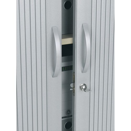 Querrollladenschrank,freistehend, 2 Ordnerhöhen, Schloss, 1 Fachboden 32 mm Raster, 798 x 1.200 x 425 mm(HxBxT), Rollladen silber, Korpusfarbe Onyx
