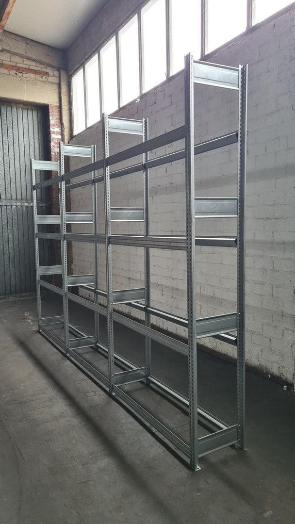 Gebrauchtes Räderregal Reifenregal - 250 kg - 2.500 x 3.071 x 400 mm (HxBxT) - 4 Ebenen - 3 Felder Set - Steckregal BERT