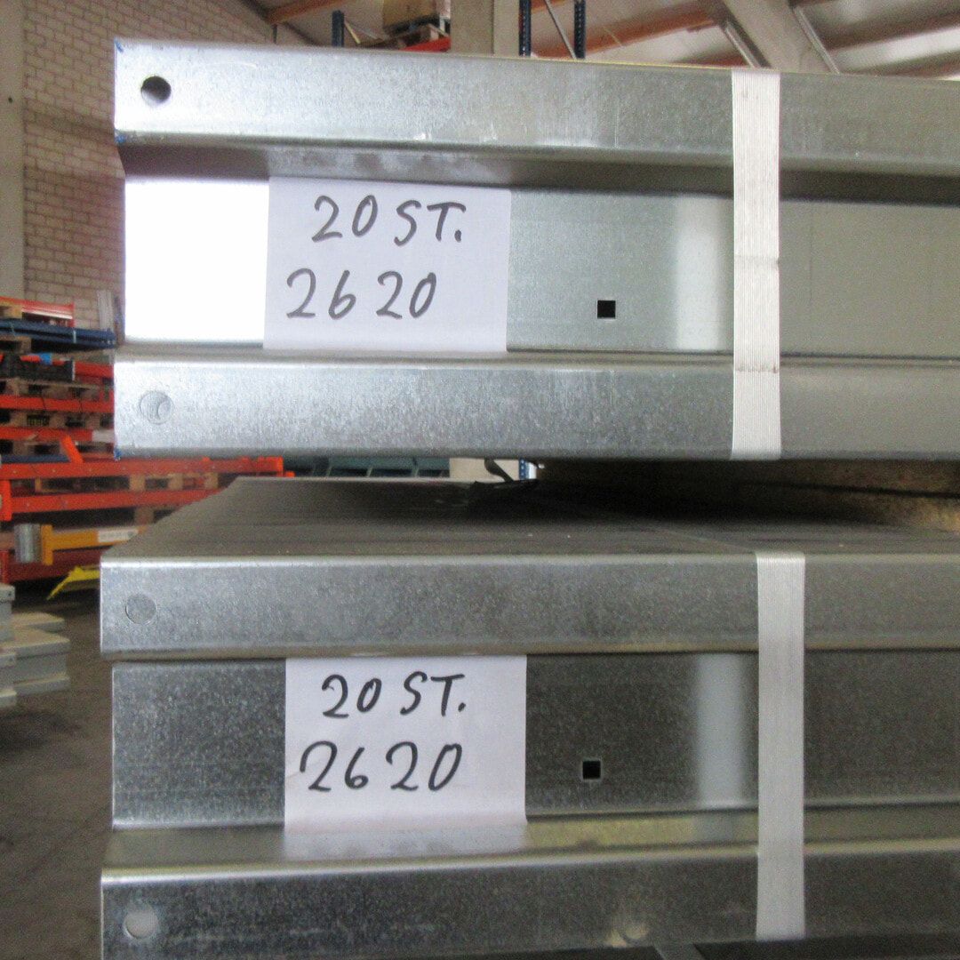 Gebrauchte Sigma Profil S 160 Nebenträger Träger Pfetten Stahlträger Länge ca. 1.670 mm - 160x60x2mm