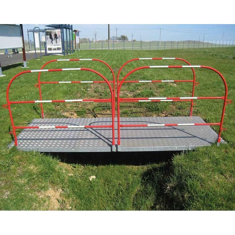 Grabenbrücke, mobile Brücke, Baustellübergang, Baustellenüberquerung, Handlauf, rutschfest, Aluminium, Reflektor, 1.000 x 1.982 mm (BxT)