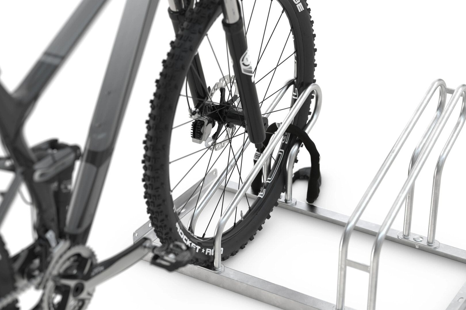 Fahrrad-Bügelparker, Rundrohr, Silber, Stahl, 12 Stellplätze, für extrabreite Fahrräder, höhenversetzt, Reihenverbindung, 415 x 2.340 x 687 mm (HxBxT)