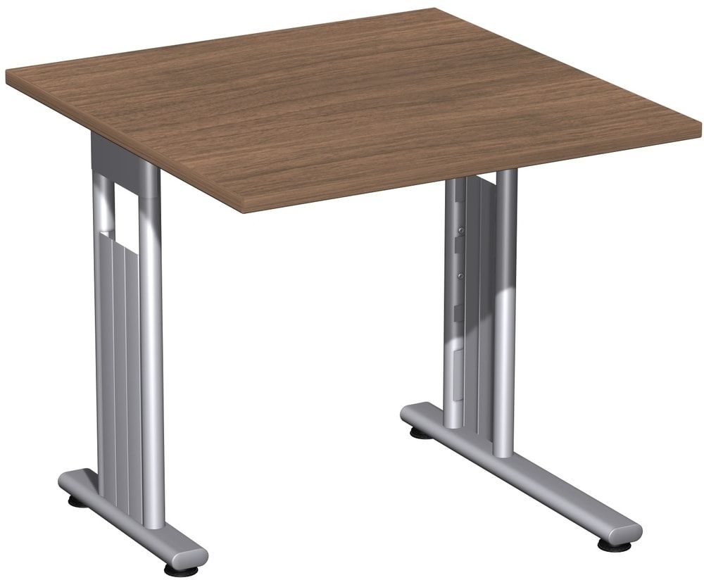 Schreibtisch mit einseitig verkürzt Füßen - C-Fuß Flex - Bürotisch - Konferenztisch - 720 x 1.200 x 800 mm (HxBxT) - Dekor Ahorn - Gestell silber
