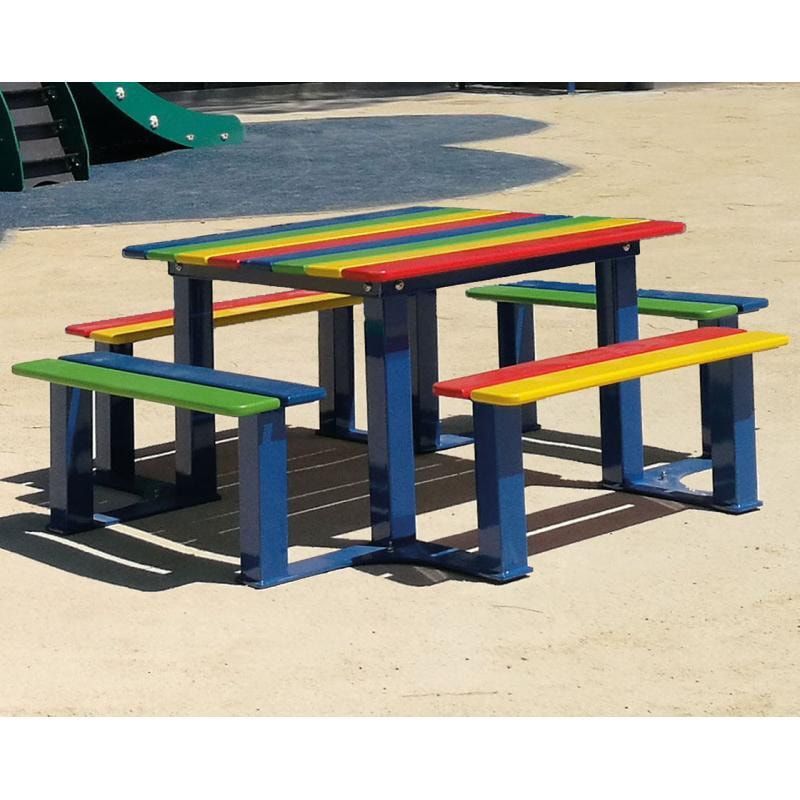 Kindersitzgruppe Grundschule - 621 x 1.630 x 1.630 mm (HxBxT) - mehrfarbig lackiert