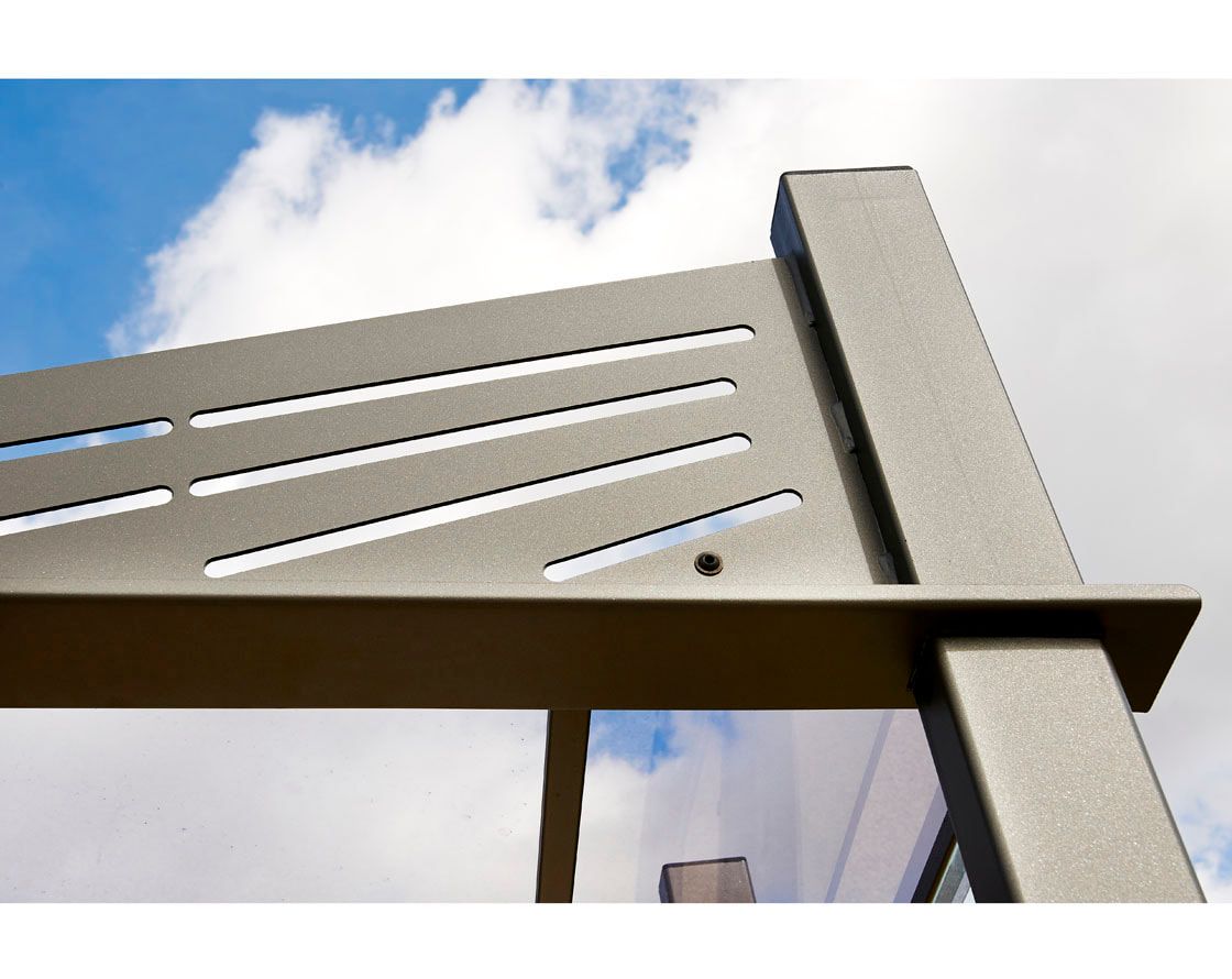 Buswartehalle - Unterstand - modular - Fahrplankasten - Haltestellenschild - Seitenwand rechts - 2.200 x 3.000 x 1.500 mm (HxBxT) - enzianblau
