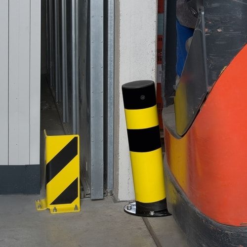 Flexibler Rammschutz Poller, Anfahrschutz aus Gütestahl, Rückfedernd, für den Außenbereich, 655 x 159 x 159 mm (HxBxT)