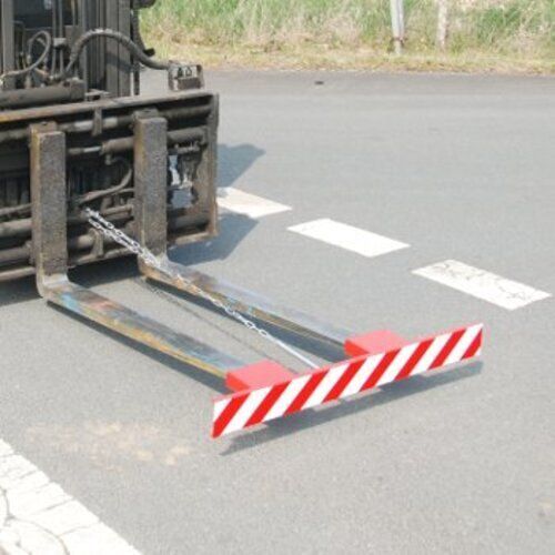 Gabelzinkenschutz für Zinken bis 1.200 mm - (HxBxT) 100 x 995 x 200 mm - rot