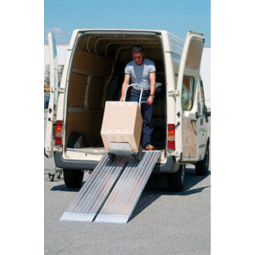 Alu-Verladeschiene für luftbereifte Fahrzeuge, Breite 300 mm, Länge 1.500 mm