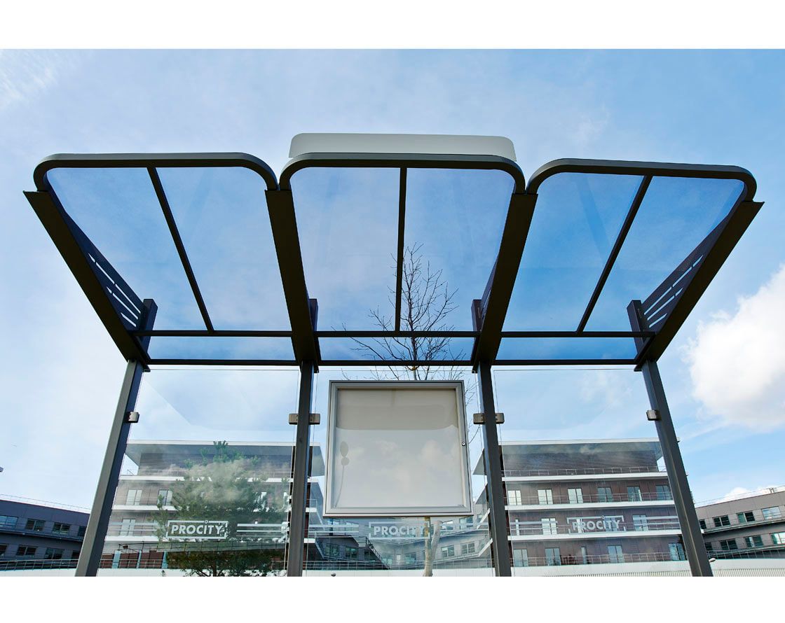 Buswartehalle - Unterstand - modular - Fahrplankasten - Haltestellenschild - 2.200 x 3.000 x 1.500 mm (HxBxT) - enzianblau