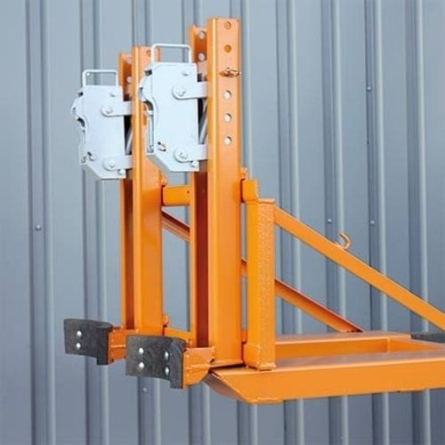 Fassgreifer für Gabelstapler, Kapazität 1 x 220 l Fass, Traglast 500 kg, Kettensicherung, Gummipuffer, Oberfläche feuerverzinkt