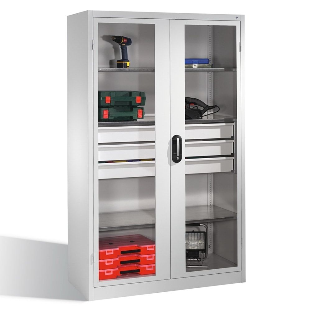 C+P Großraum Werkzeugschrank mit Sichtfenstertüren, 3 Fachböden, 3 Schubladen mittig, Farbe lichtgrau, 1.950 x 1.200 x 600 (HxBxT)