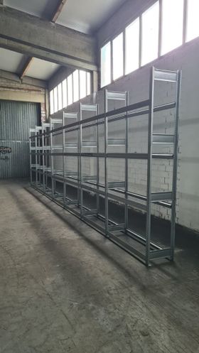 Gebrauchtes Räderregal Reifenregal - 250 kg - 2.500 x 9.051 x 400 mm (HxBxT) - 4 Ebenen - 7 Felder Set - Steckregal BERT
