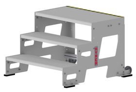 Aluminium Industrietreppe, Anzahl Stufen wählbar, Breite 1.000 mm, bis 150 kg Traglast, große Plattform, erweiterbar, rutschsicher, Hymer